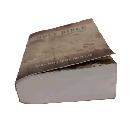 The Compact Holy Bible E100 Military Edition English Standard Verson ESV 2011 - Picture 6 of 13